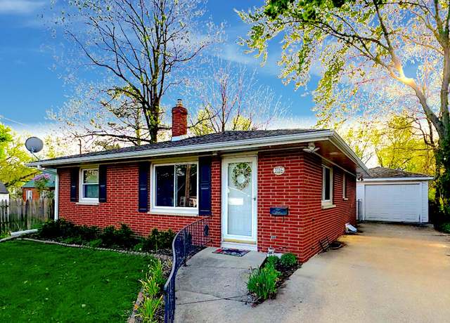 Property at 3116 Fulford St, Kalamazoo, MI 49001, 2 beds, 2 baths