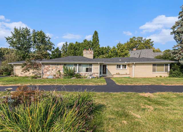 Property at 2570 Lahser Rd, Bloomfield Hills, MI 48302, 3 beds, 2 baths