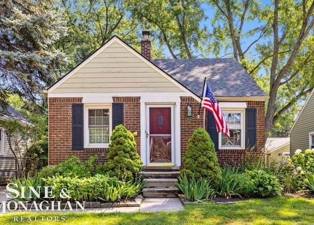 Property at 823 Mclean Ave, Royal Oak, MI 48067, 3 beds, 1.5 baths