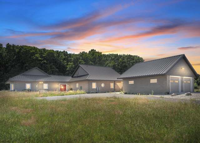 Property at 11425 Kerry Rd, Brethren, MI 49619, 1 bed, 2.5 baths