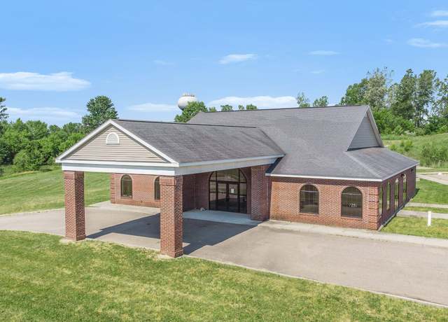 Property at 7250 Glen View Ln, Grand Blanc, MI 48439, 4 beds