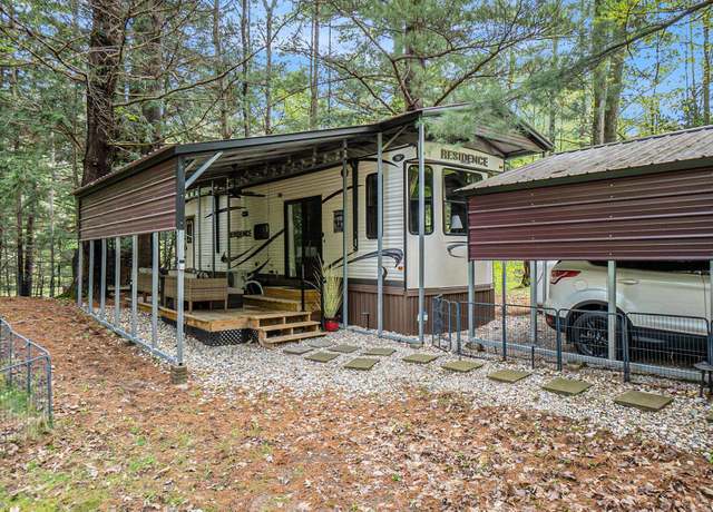 Property at 104 Pine Cir, Leroy, MI 49655