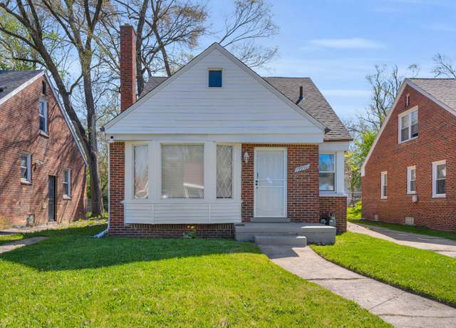 Property at 19950 Gilchrist St, Detroit, MI 48235, 3 beds, 2.5 baths