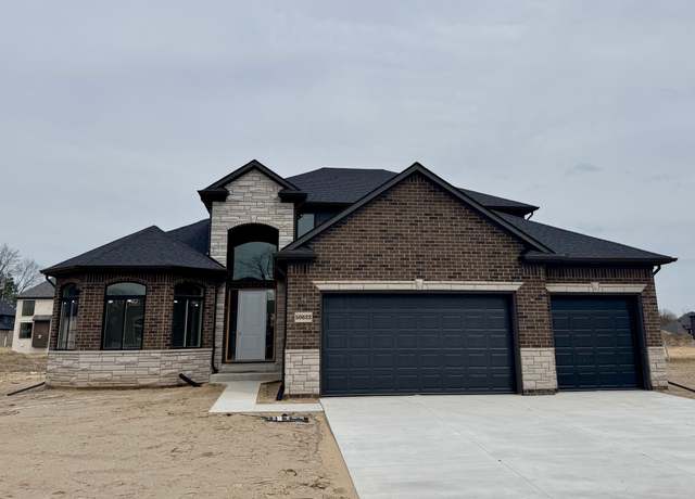 Property at 50622 Timberstone Dr, Macomb, MI 48042, 4 beds, 3.5 baths