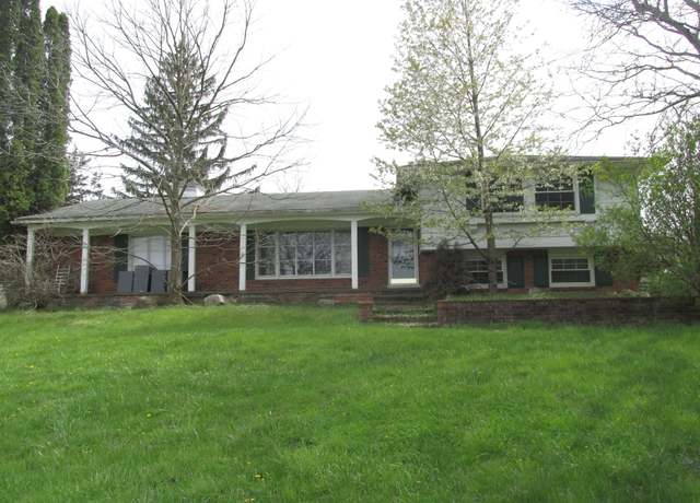 Property at 1261 Brauer Rd, Oxford, MI 48371, 4 beds, 3 baths