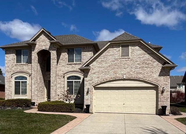 Property at 8601 Lillian Dr, Washington, MI 48094, 5 beds, 3 baths