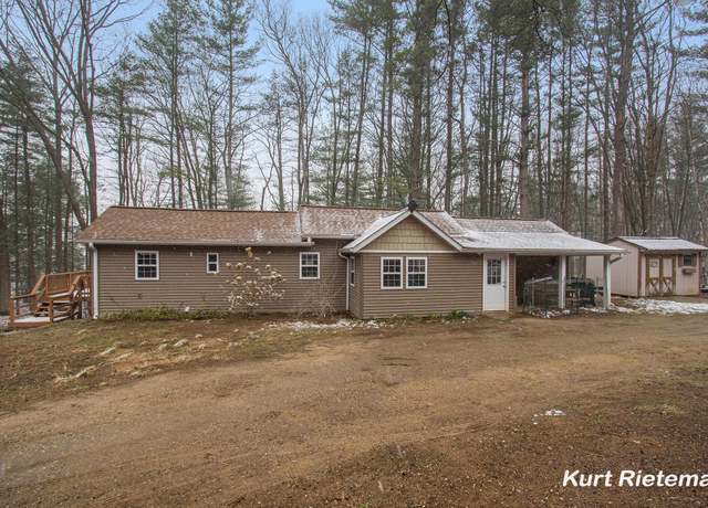 Property at 2501 108th Ave, Otsego, MI 49078, 3 beds, 1 bath