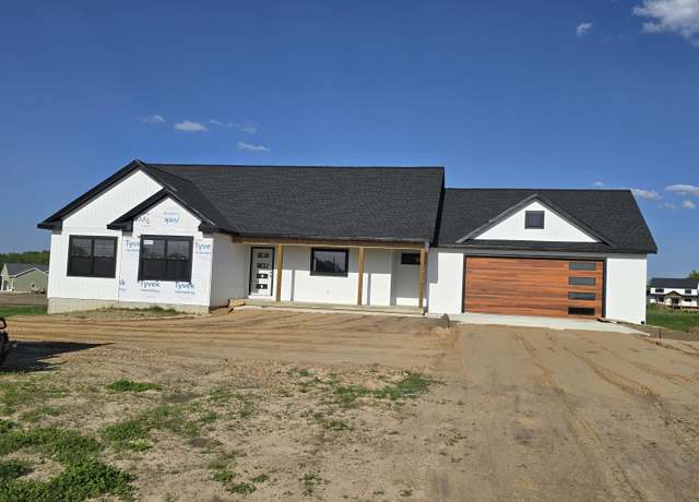 Property at 4589 Winding Creek Ln, Zeeland, MI 49464, 5 beds, 4 baths