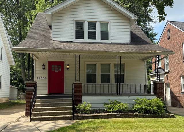 Property at 22509 Gregory St, Dearborn, MI 48124, 3 beds, 3.5 baths