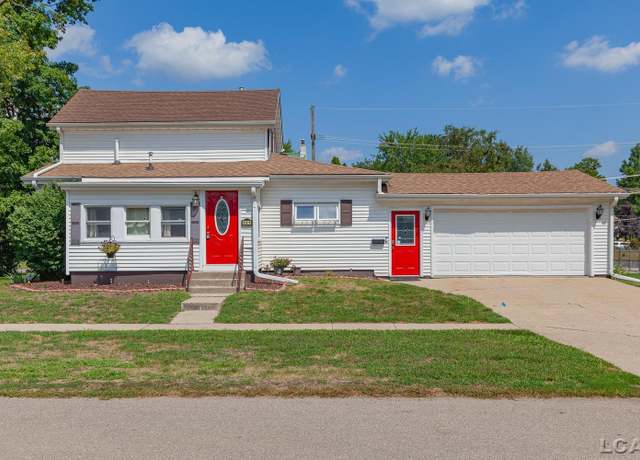 Property at 111 Spring St, Hudson, MI 49247, 3 beds, 1 bath