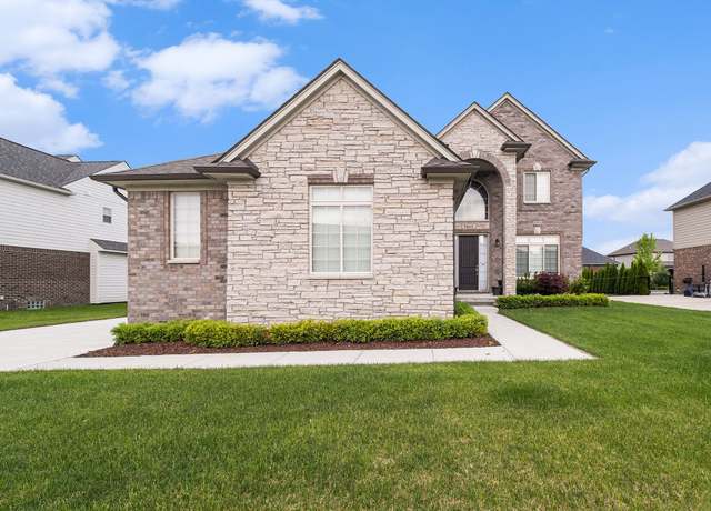 Property at 54615 Deadwood Ln, Utica, MI 48316, 4 beds, 2.5 baths