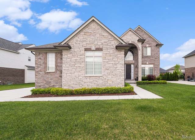 Property at 54615 Deadwood Ln, Shelby Charter Township, MI 48316, 4 beds, 2.5 baths