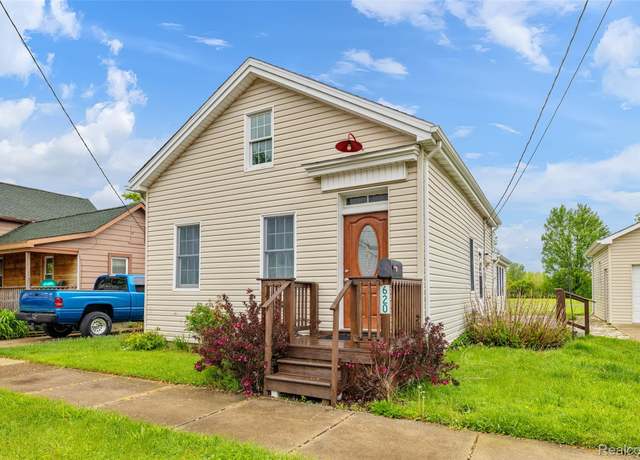 Property at 620 Robertson St, Marine City, MI 48039, 2 beds, 1 bath