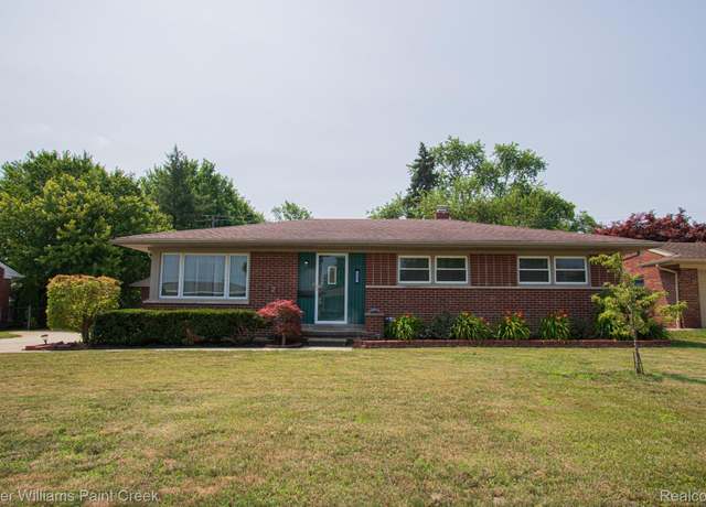 Property at 8336 Timberline Dr, Shelby Twp, MI 48316, 3 beds, 1.5 baths