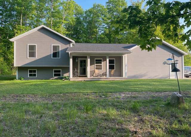 Property at 3075 Marl Ln, Interlochen, MI 49643, 3 beds, 2 baths