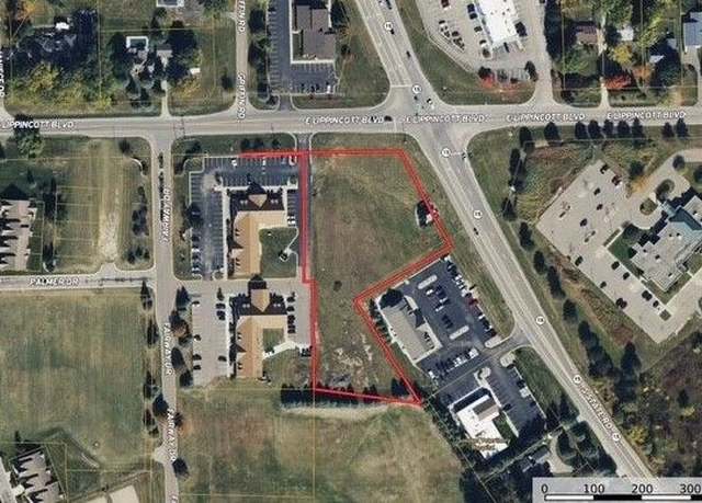 Property at 10004 E Lippincott Blvd, Davison, MI 48423