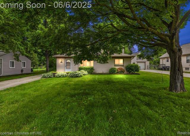 Property at 15501 Portis St, Northville, MI 48170, 2 beds, 1 bath