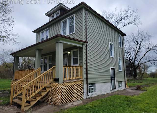 Property at 1576 Dickerson St, Detroit, MI 48215, 4 beds, 1 bath