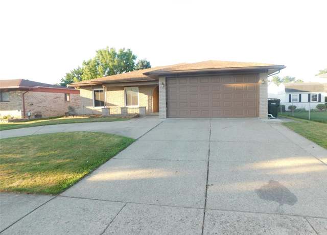 Property at 2238 Nadine Dr, Sterling Heights, MI 48310, 3 beds, 1.5 baths