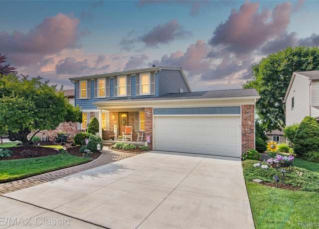 Property at 45025 Claymore Dr, Canton, MI 48187, 3 beds, 1.5 baths
