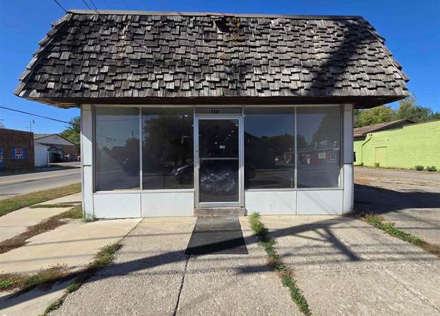 Property at 720 S Chipman Rd, Owosso City, MI 48867, 1 bath