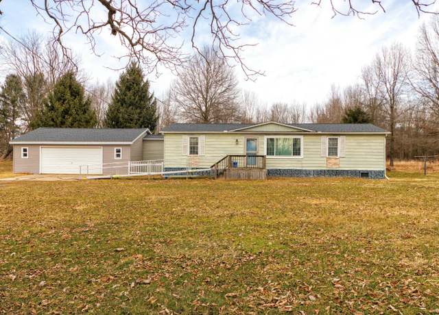 Property at 9165 S J Dr, Ceresco, MI 49033, 3 beds, 2 baths