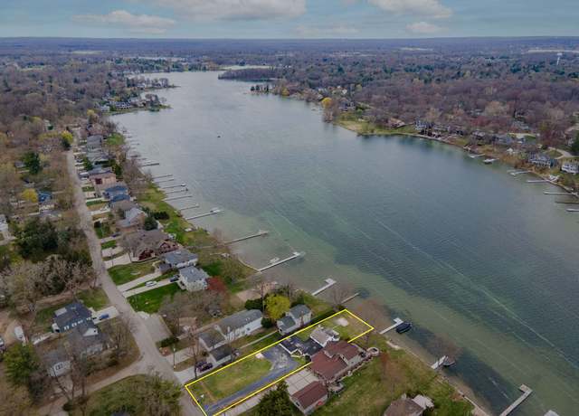 Property at 6978 Colony Dr, West Bloomfield, MI 48323
