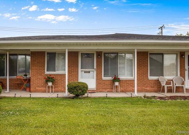 Property at 22444 Kelly Rd #11, Eastpointe, MI 48021, 2 beds, 1 bath