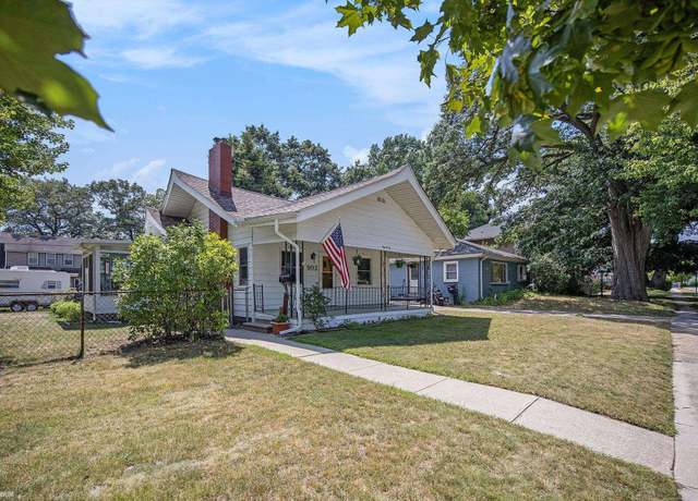 Property at 902 Jenkinson St, Port Huron, MI 48060, 2 beds, 2 baths