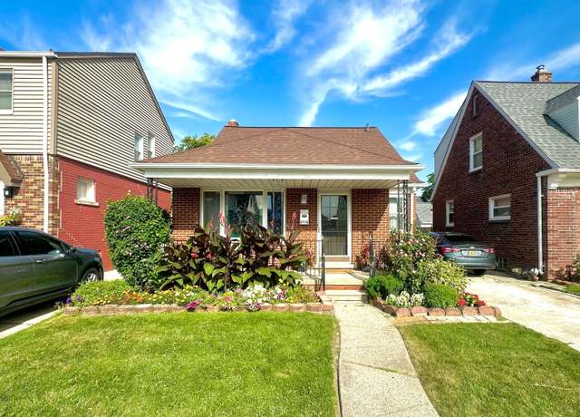 Property at 6934 Coleman Street St, Dearborn, MI 48126, 3 beds, 2 baths