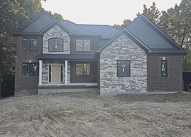 Property at 7118 Oak Ridge Ct, Independence Charter Township, MI 48348, 4 beds, 3.5 baths