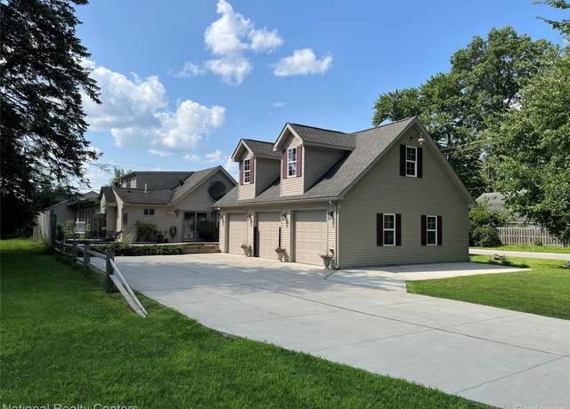 Property at 26765 Lyndon, Redford Charter Township, MI 48239, 3 beds, 3 baths