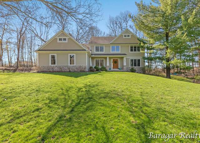 Property at 8790 Laurel Rdg SE, Alto, MI 49302, 5 beds, 4.5 baths