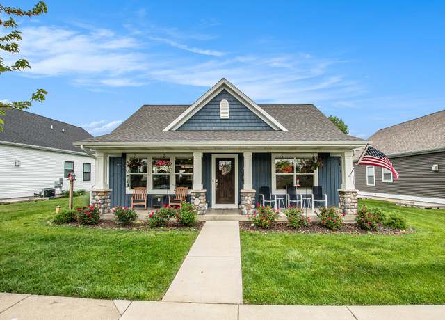 Property at 964 Everett Pkwy, South Haven, MI 49090, 4 beds, 3 baths