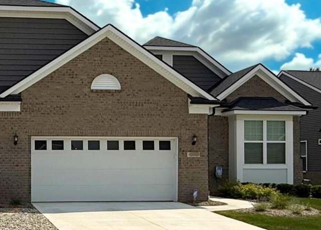 Property at 42712 Arbor Dr, Clinton Charter Township, MI 48038, 2 beds, 2 baths