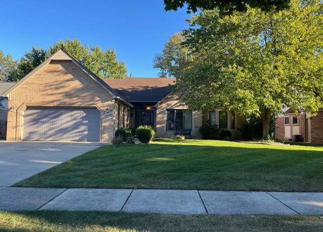 Property at 39858 Wilmette Drive Dr, Sterling Heights, MI 48313, 3 beds, 3 baths