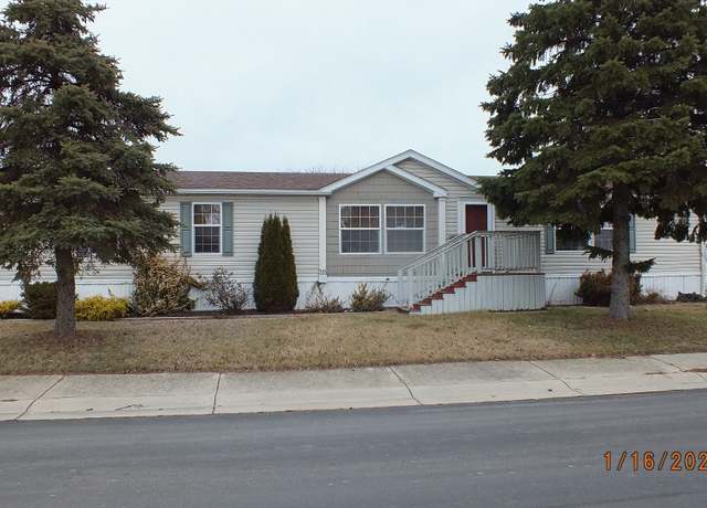 Property at 335 Blackthorn Trl, Monroe, MI 48161, 3 beds, 2 baths