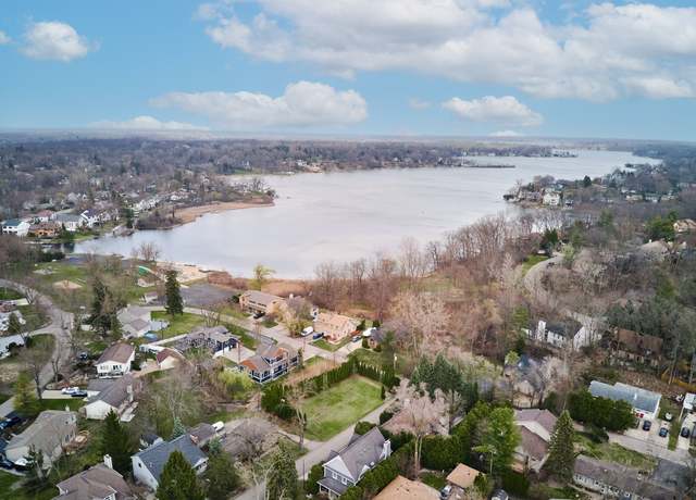 Property at 4442 Borland St, West Bloomfield, MI 48323