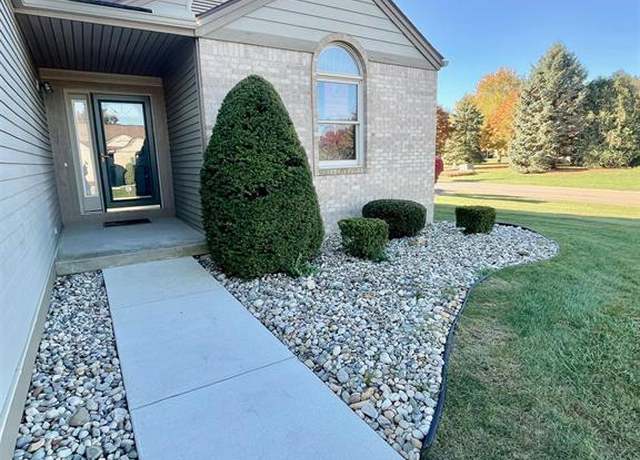 Property at 9330 Pinecrest Ct, Richfield Twp, MI 48423, 2 beds, 2 baths