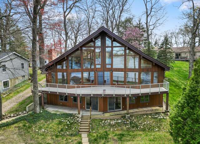 Property at 14427 Acorn Cove Trl, Battle Creek, MI 49017, 4 beds, 3 baths