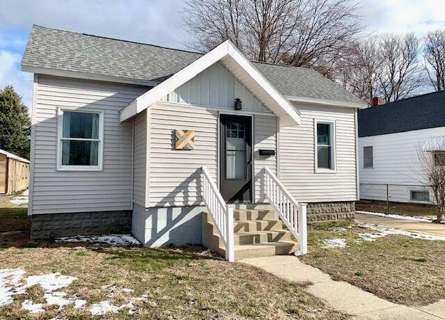 Property at 707 Diana St, Ludington, MI 49431, 2 beds, 1 bath