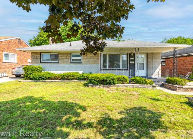 Property at 30234 Julius Blvd, Westland, MI 48186, 3 beds, 3 baths