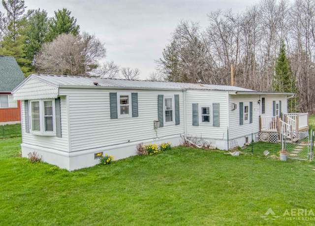 Property at 5811 Dease Lake Rd, Hale, MI 48739, 2 beds, 1 bath