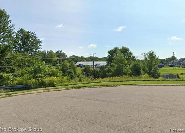 Property at 3600 Pratt Dr, Elba Township, MI 48446