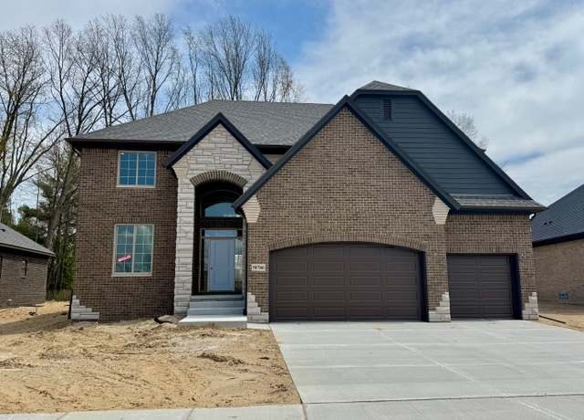 Property at 50766 Mistwood Dr, Macomb, MI 48042, 4 beds, 2.5 baths