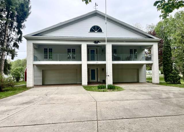 Property at 103 Lukesport Dr, Quincy, MI 49082, 3 beds, 3 baths