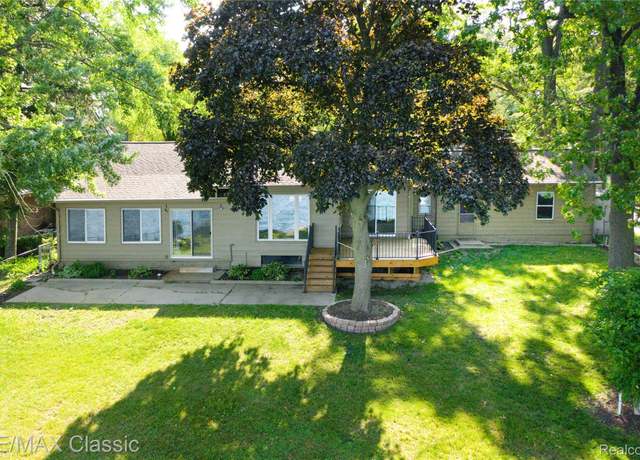Property at 1861 Ladd Rd, Wolverine Lake, MI 48390, 3 beds, 1.5 baths