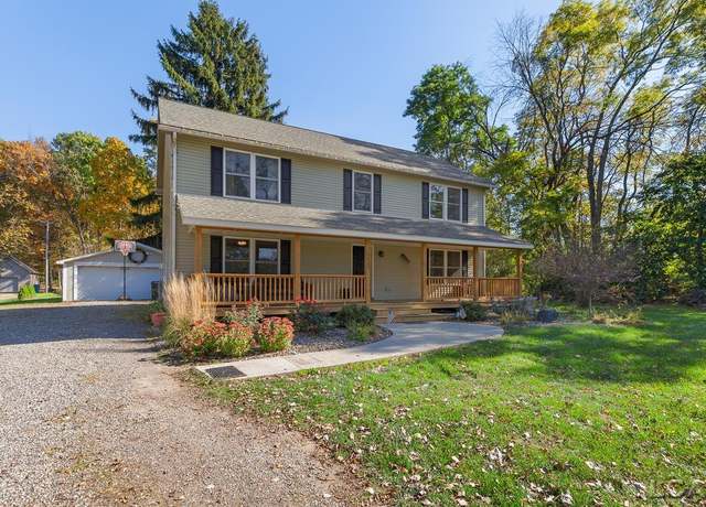 Property at 10623 Springville Hwy, Onsted, MI 49265, 4 beds, 2.5 baths