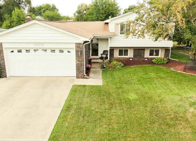 Property at 42238 Highgate Ct, Canton Charter Township, MI 48187, 3 beds, 1.5 baths