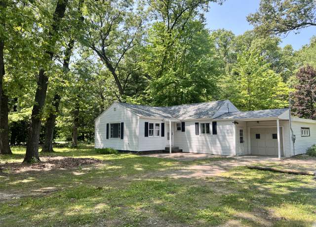Property at 3216 Hall Rd, Muskegon, MI 49442, 3 beds, 1 bath